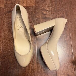 Jessica Simpson platform heels NWOT